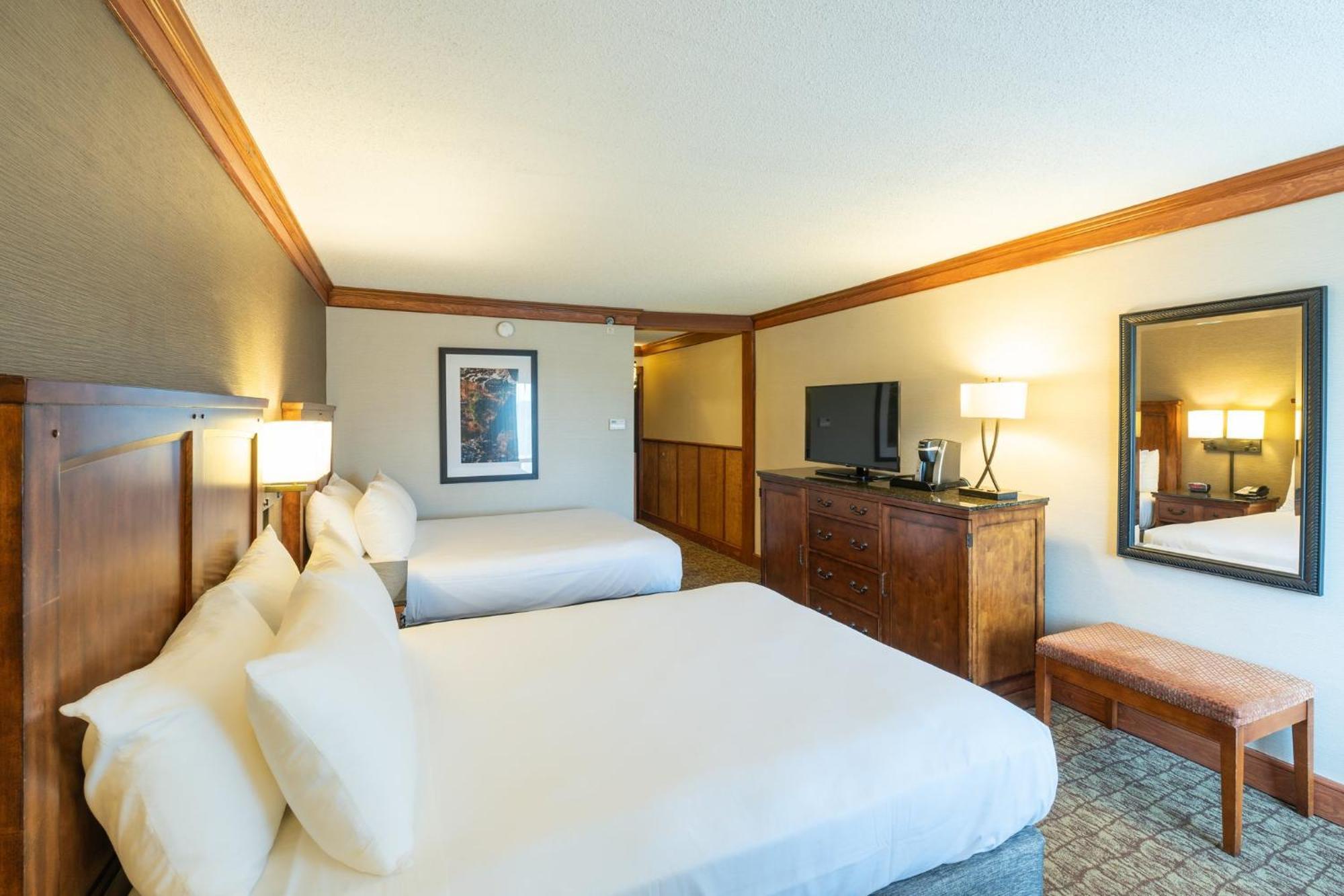 Crowne Plaza Lake Placid By Ihg Exterior foto